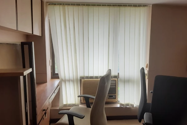 Office on rent in Kakad Bhavan, Bandra West