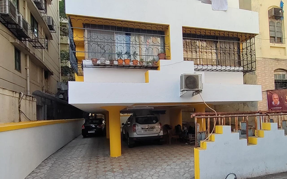 3 - Merchant House, Colaba