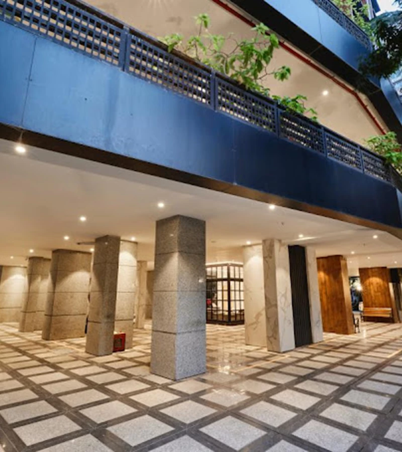 6 - Vasant Kunj, Santacruz West