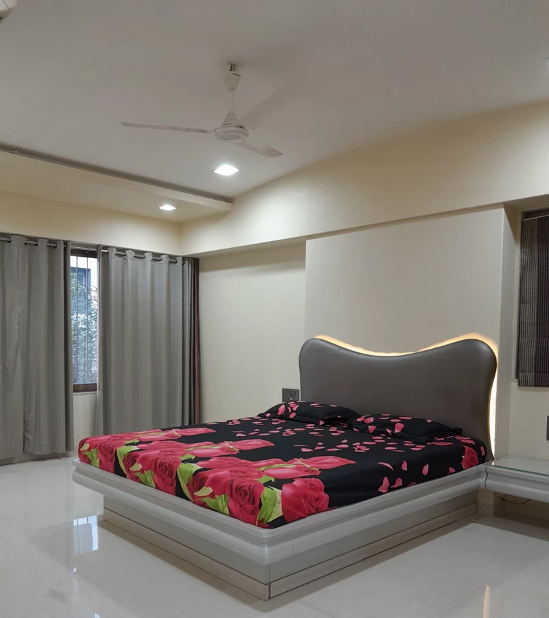 4 - Gokul Darshan Apartment, Juhu