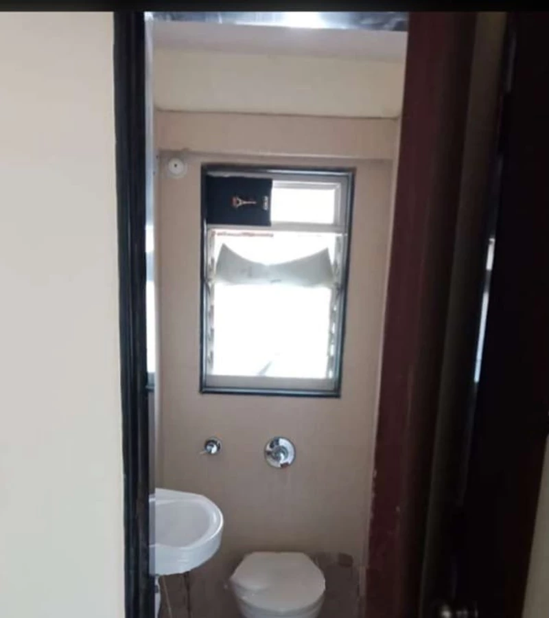2 - Mantri Serene, Goregaon East