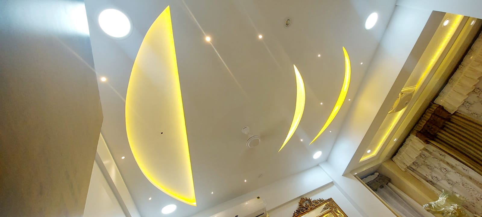 7 - Sagar Darshan, Khar West