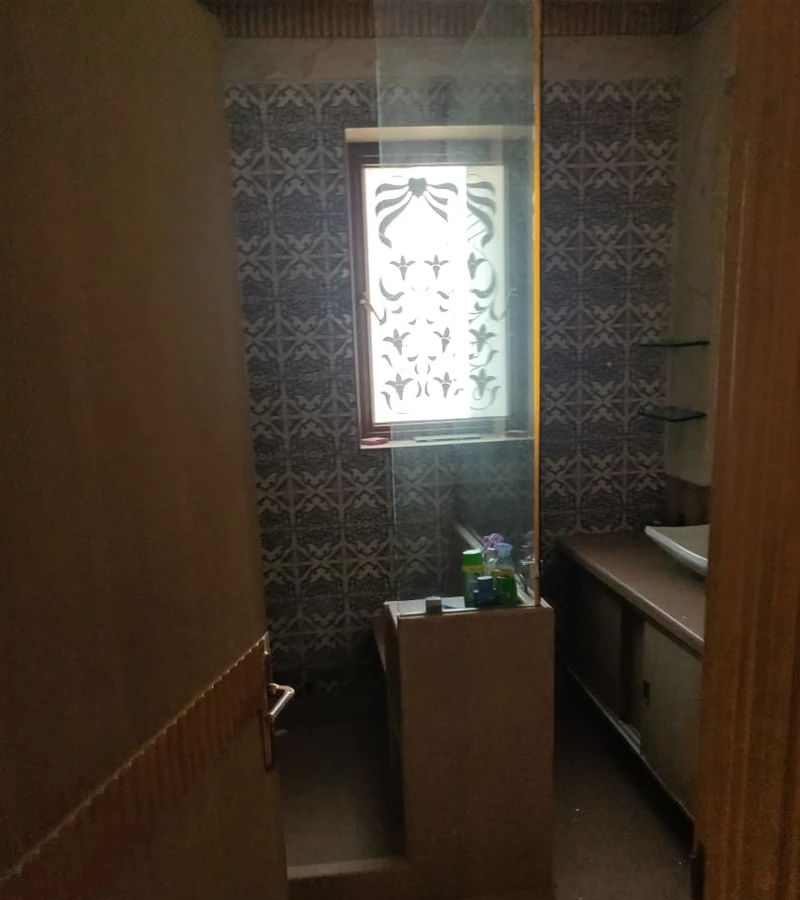 21 - Mangal Sandesh, Khar West