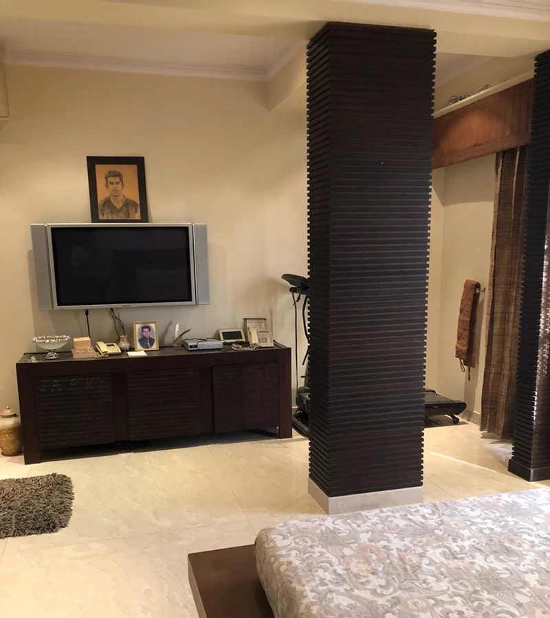31 - Mangal Sandesh, Khar West