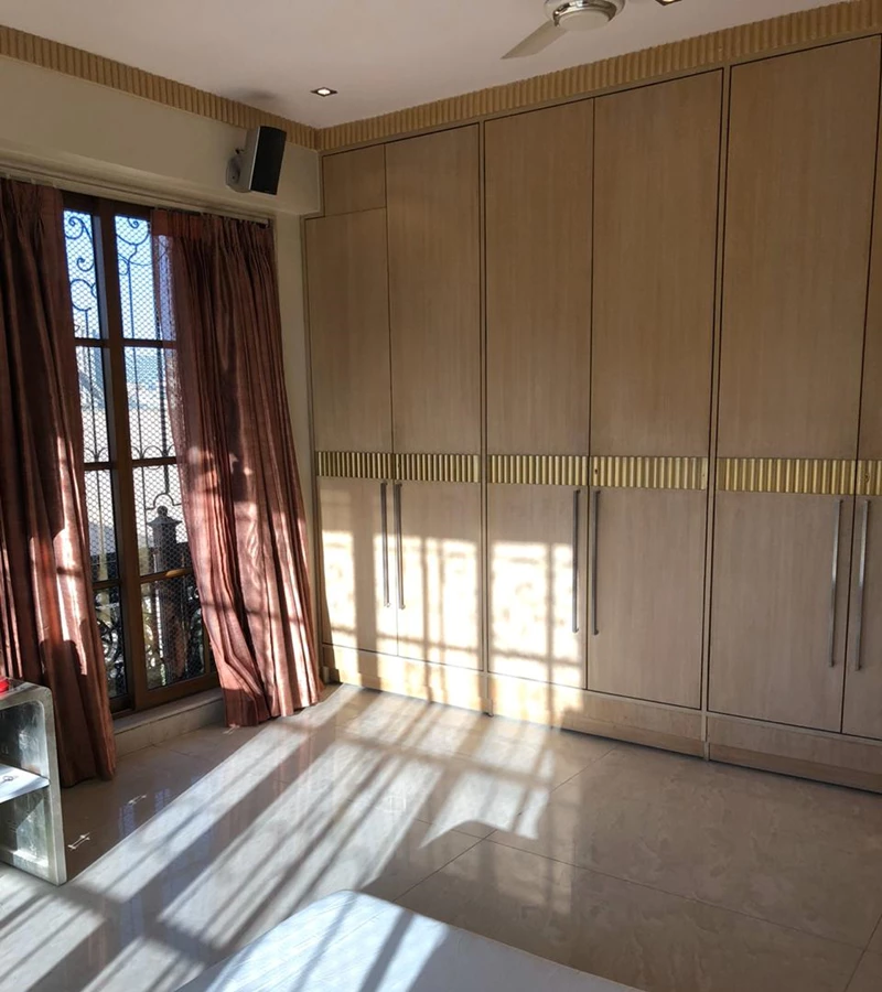 9 - Mangal Sandesh, Khar West