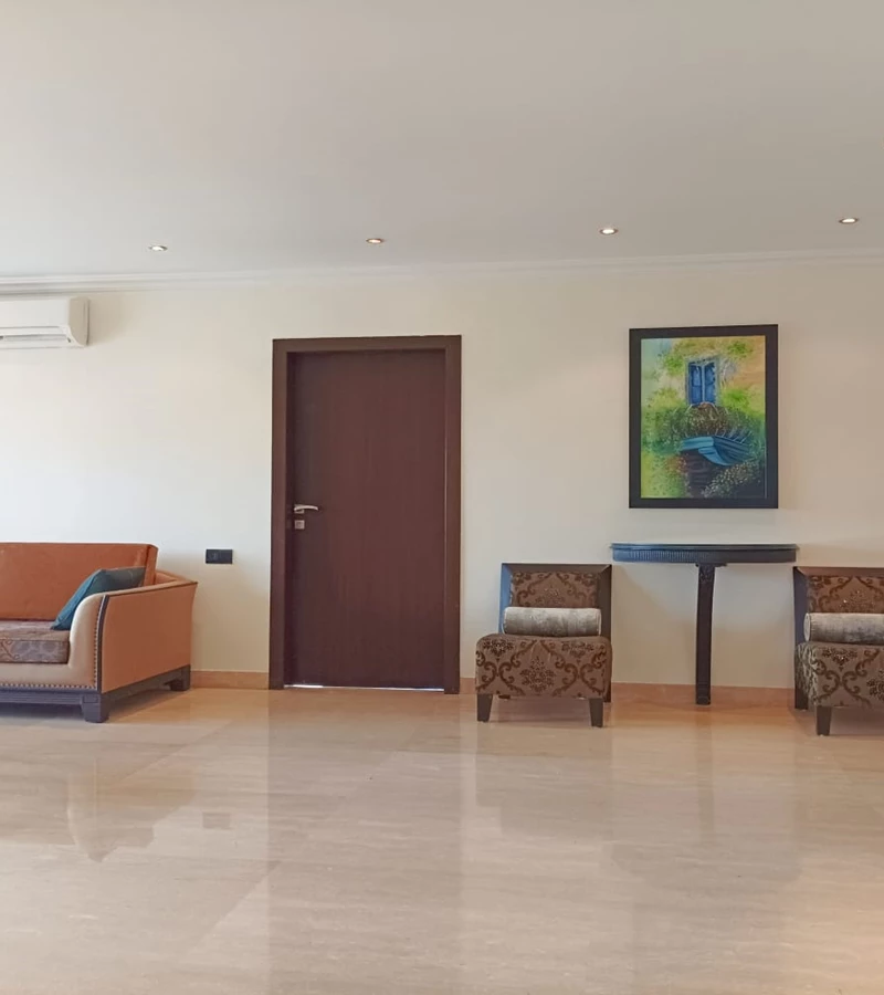 R2 - Raheja Classique, Andheri West