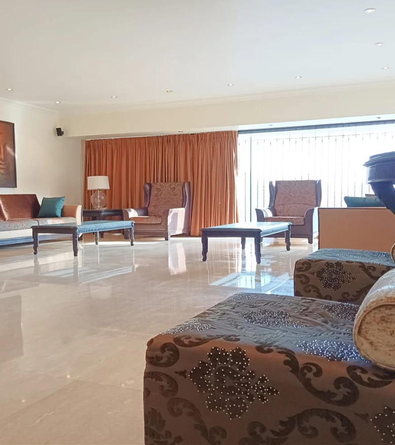 R3 - Raheja Classique, Andheri West