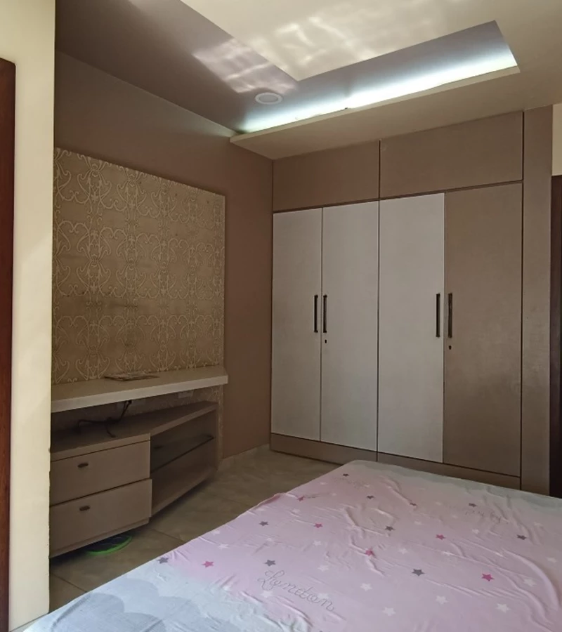 25 - Amann Avanti Apartment, Worli
