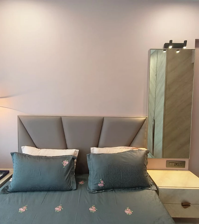 9 - Aum Nav Kiran, Santacruz West