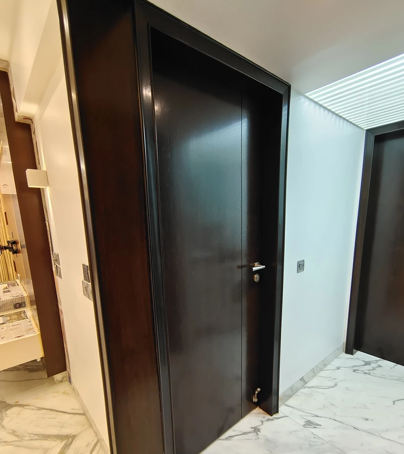 19 - Emporis, Bandra West