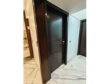 19 - Emporis, Bandra West