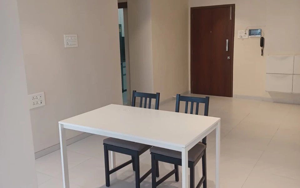 4 - Deepak Apartment , Peddar Road