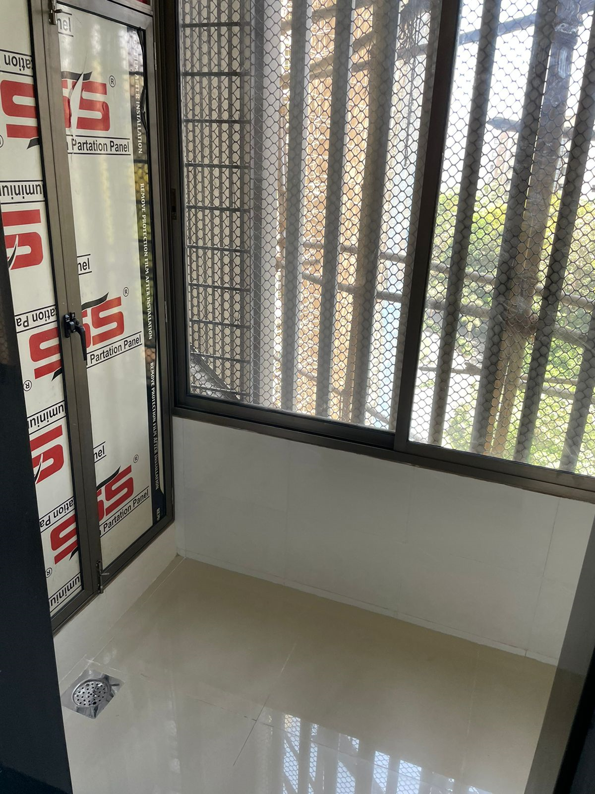 1 - Kalpataru Estate, Andheri East