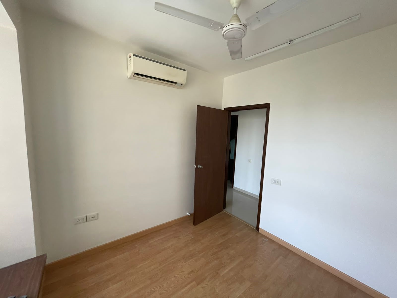 6 - Kalpataru Estate, Andheri East