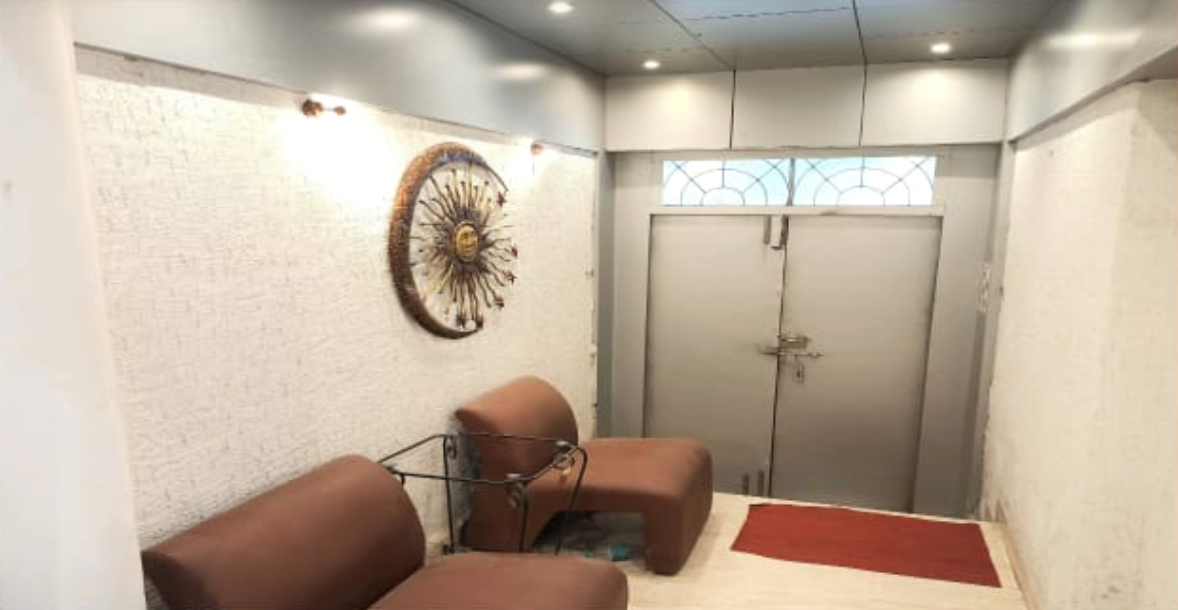 1 BHK Flat on Rent in Khar West - Suraj Bhavan