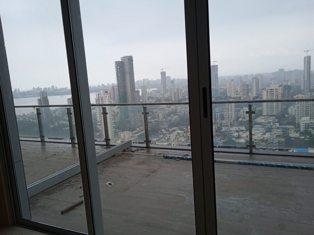 3 BHK Flat for Sale in Dadar West - Kohinoor Altissimo
