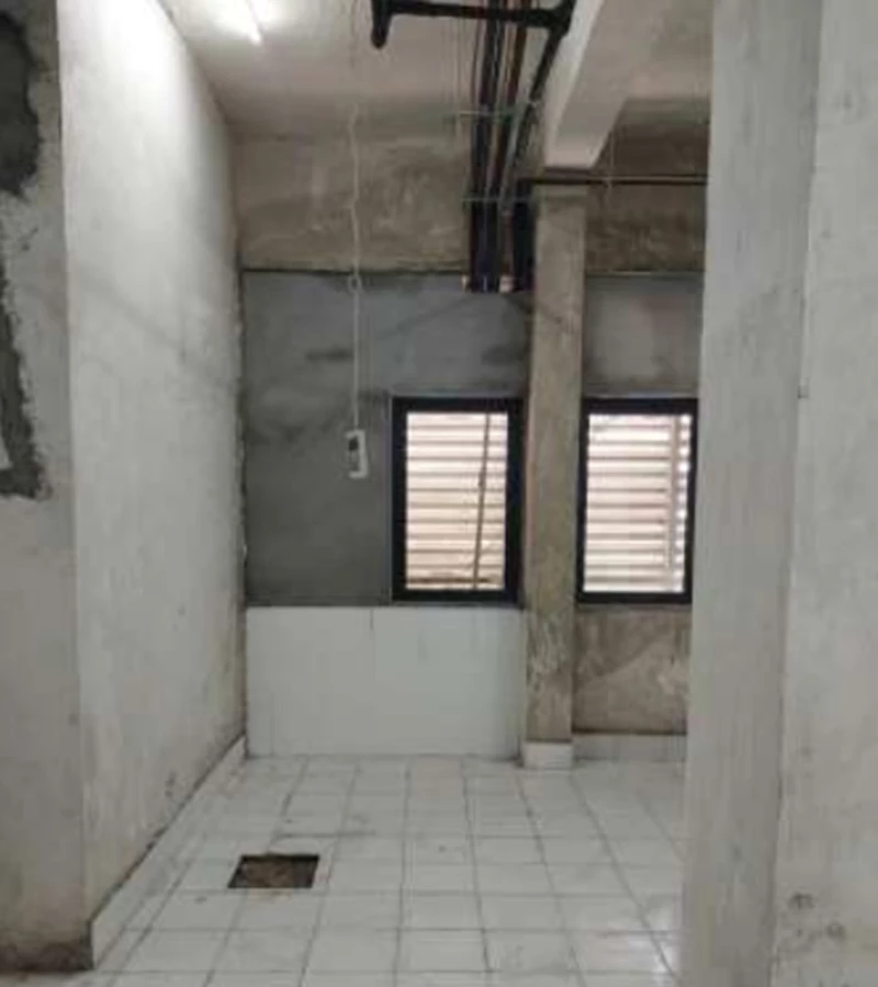 4 - C & B Square, Andheri East