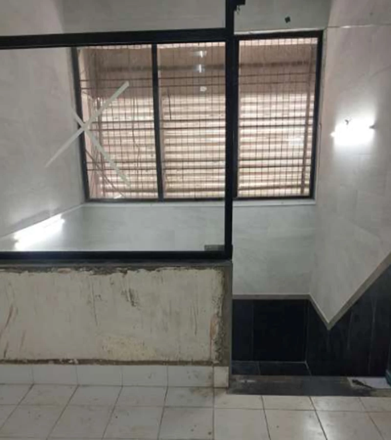 6 - C & B Square, Andheri East