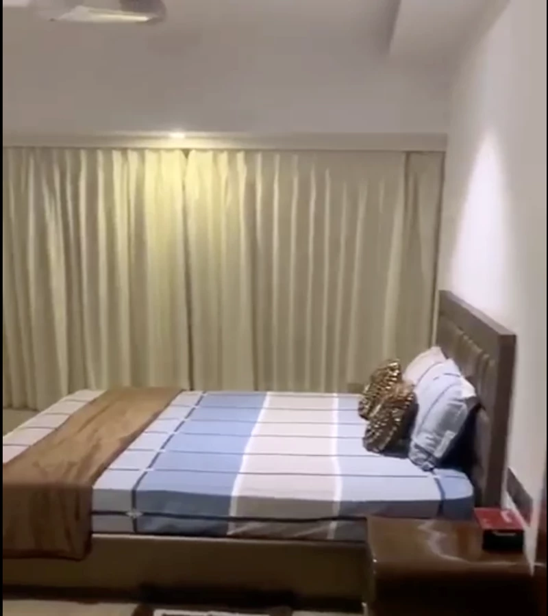 B2 - Swastik Solitaire, Chembur