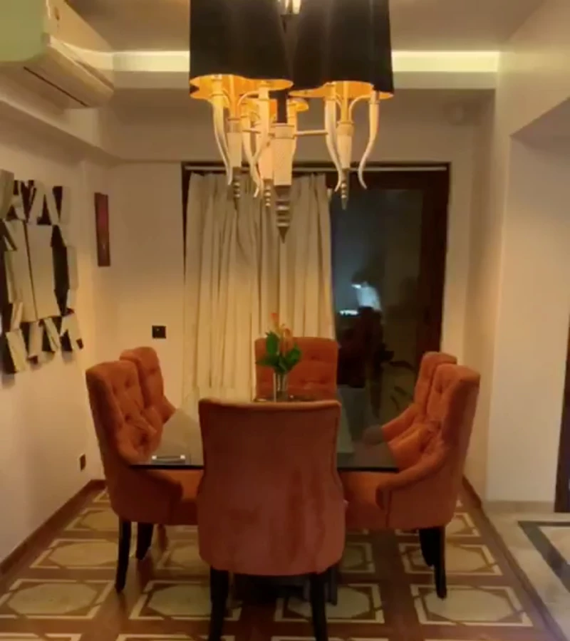 Dine - Swastik Solitaire, Chembur