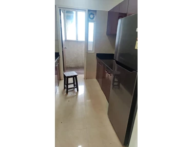 23 - Crescent Bay, Parel