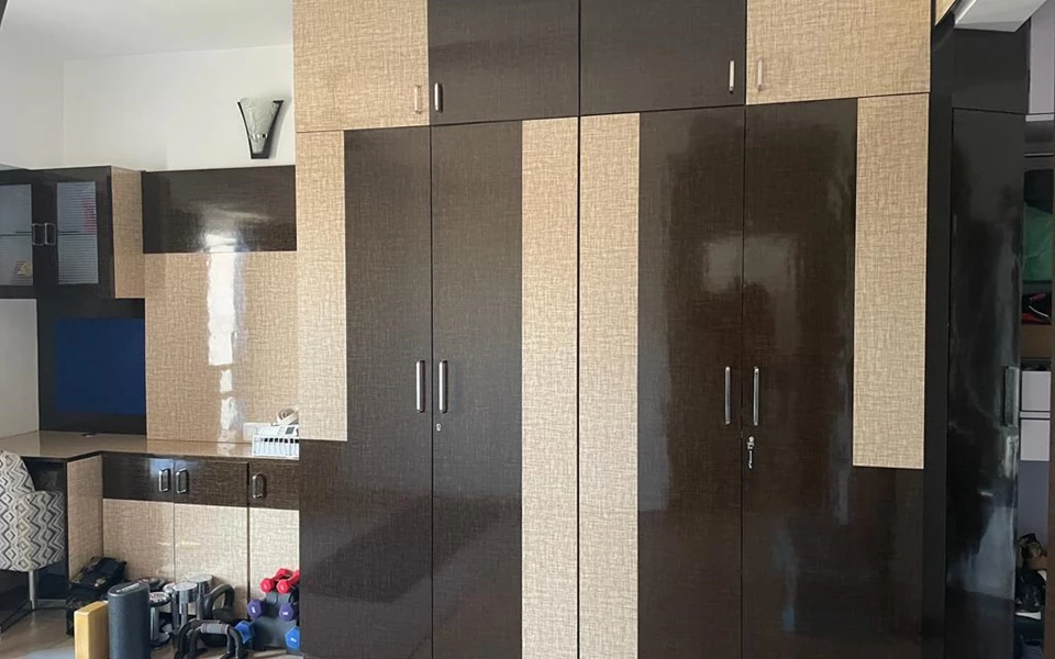 7 - Kanakia Paris, Bandra East