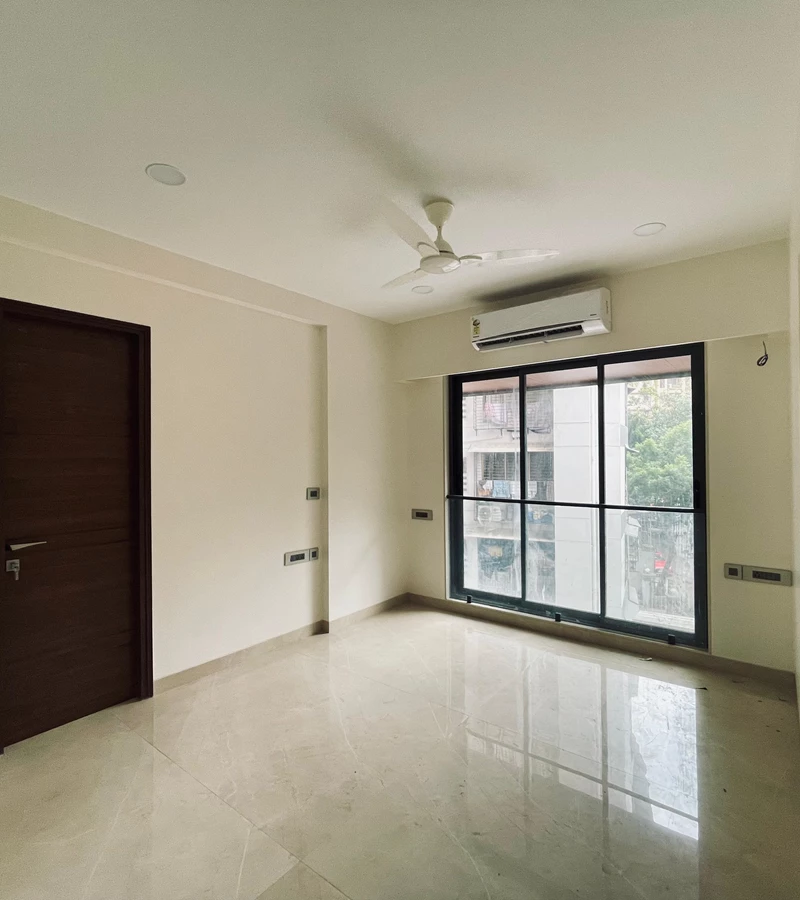 13 - Elite Vista, Khar West