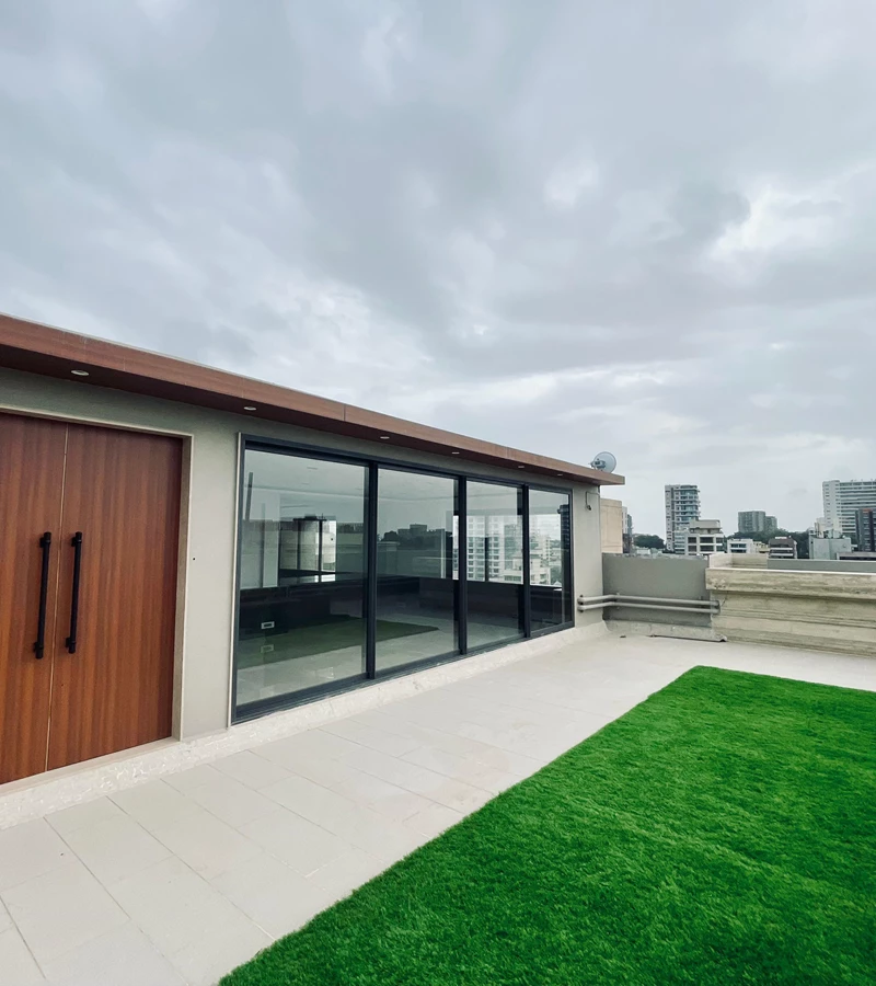 18 - Elite Vista, Khar West