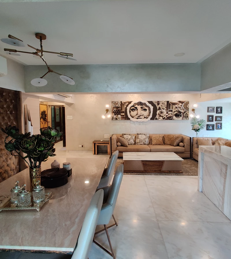 8 - Navratan, Bandra West