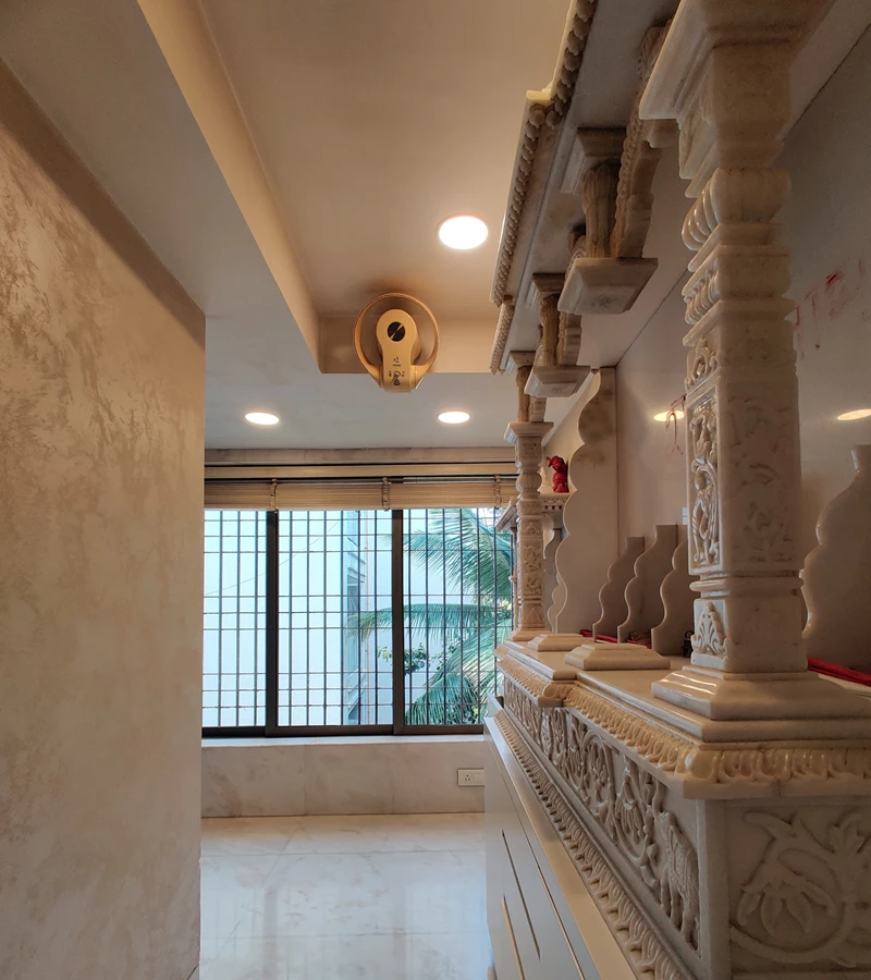 9 - Navratan, Bandra West