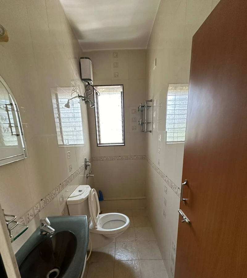 9 - Navsonarbala Annexe, Bandra West