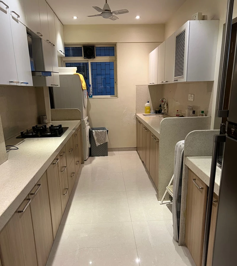 1 - Metropolitan, Bandra West
