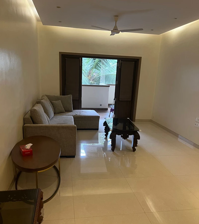 3 - Metropolitan, Bandra West
