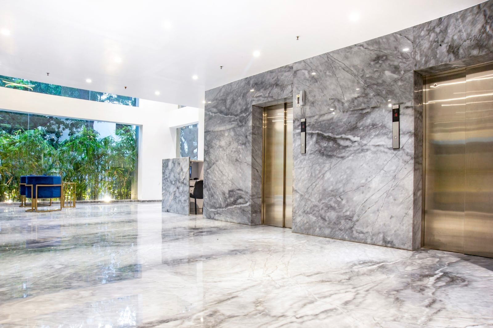 5 BHK Flat on Rent in Khar West - Trinity Luxury