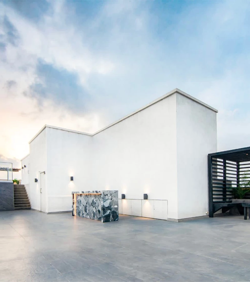 15 - Trinity Luxury, Khar West