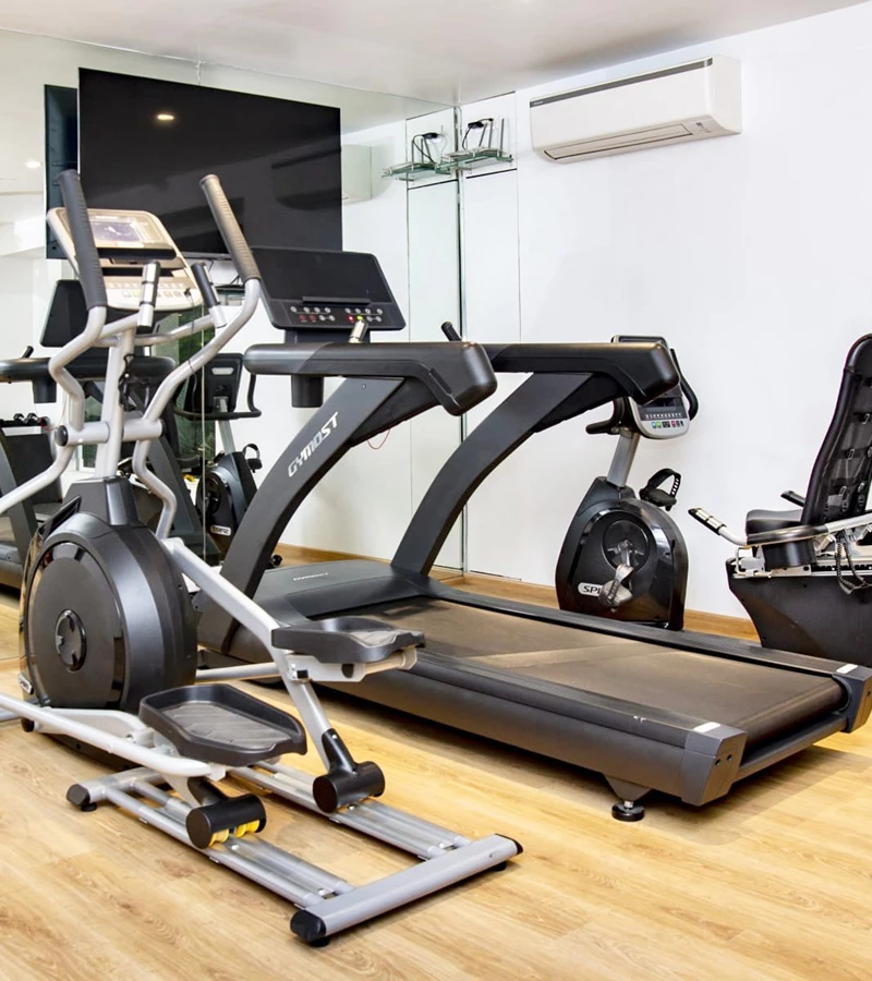 18 - Trinity Luxury, Khar West