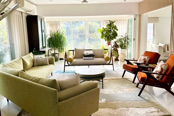 Flat on rent in Trinity Luxury, Khar West