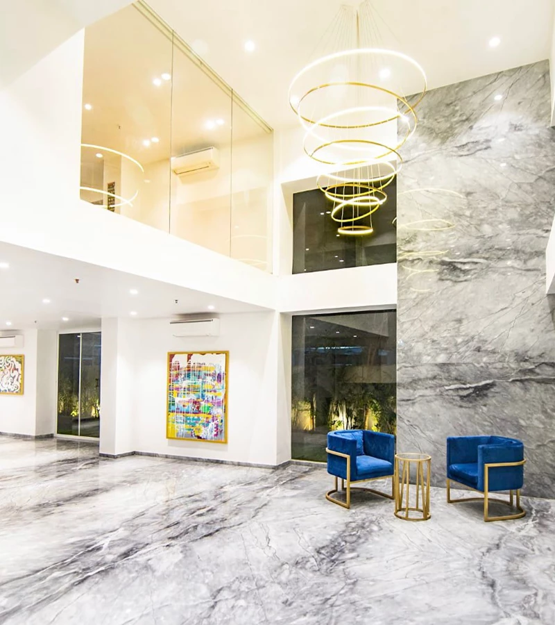 20 - Trinity Luxury, Khar West