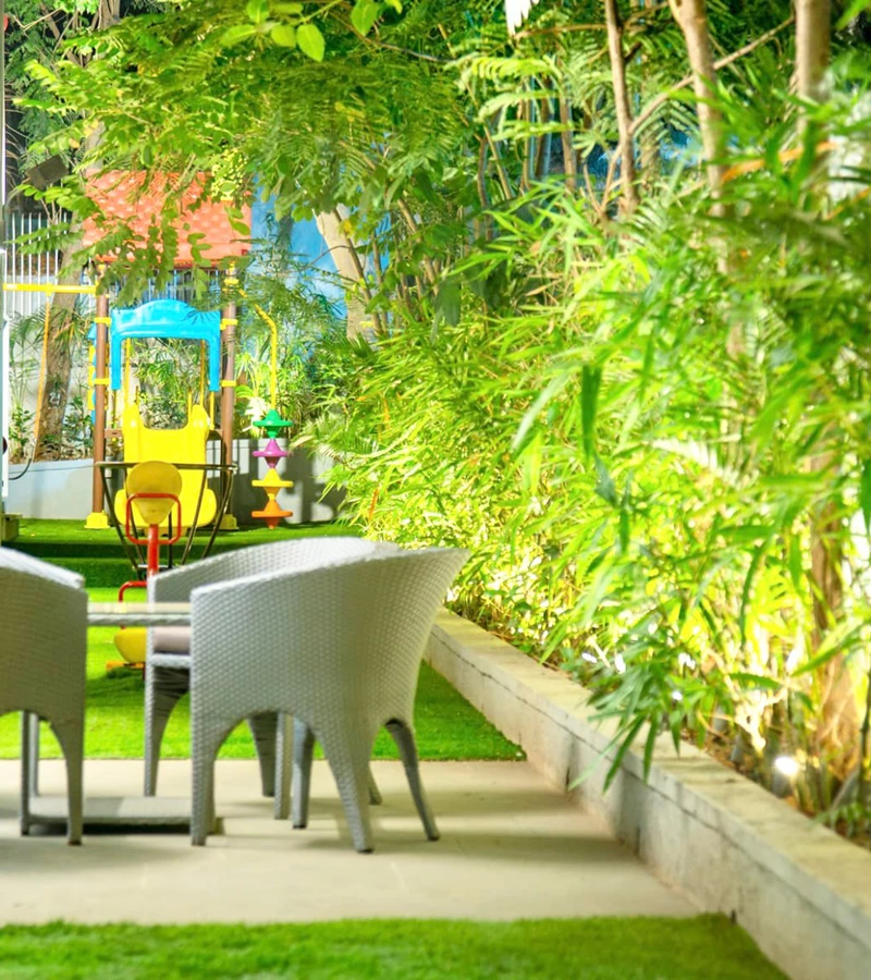 24 - Trinity Luxury, Khar West