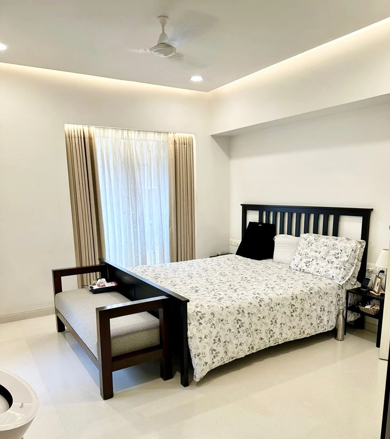 5 - Trinity Luxury, Khar West