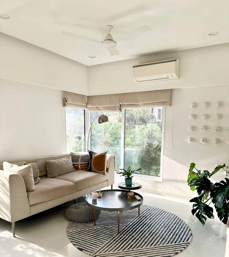 6 - Trinity Luxury, Khar West