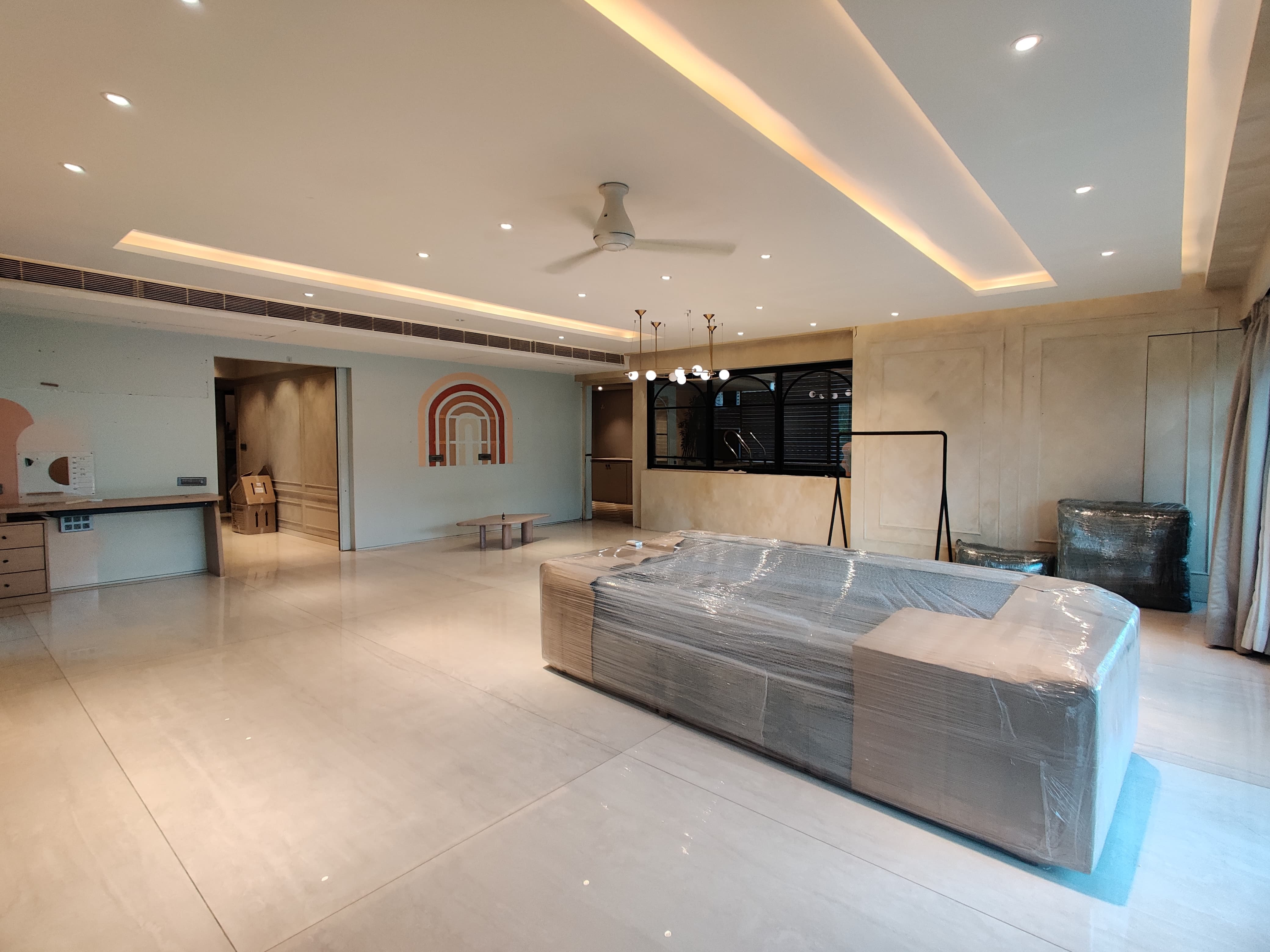4 BHK Flat on Rent in Khar West - 388