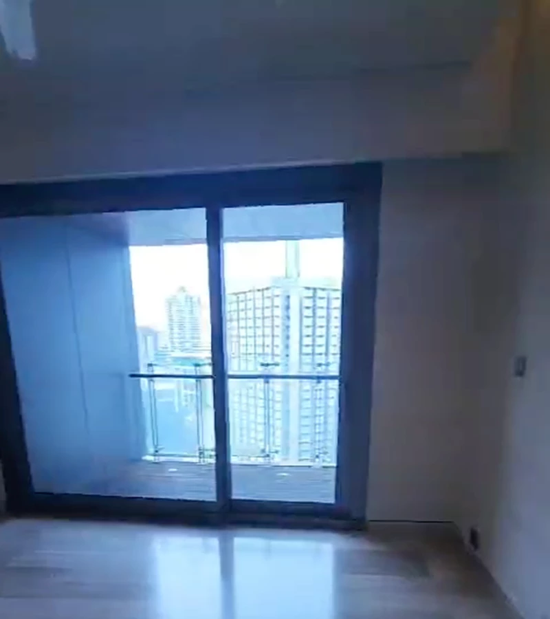 17 - Lodha World Crest, Lower Parel