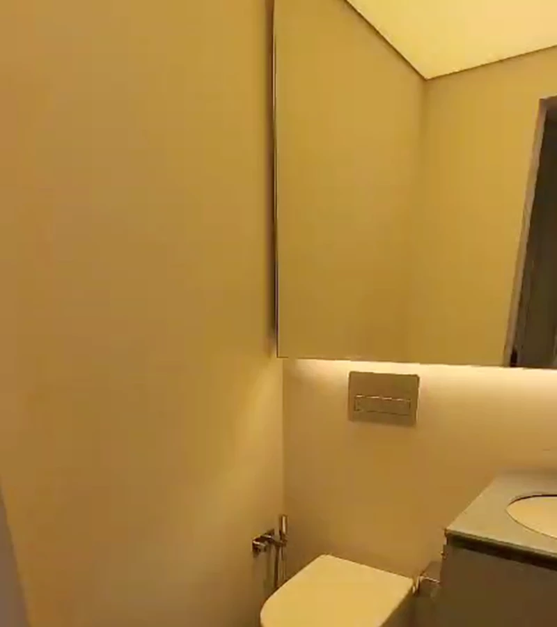6 - Lodha World Crest, Lower Parel