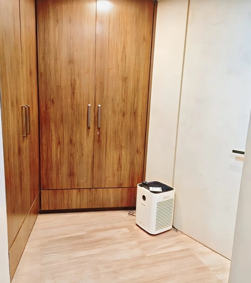 11 - Lodha World Crest, Lower Parel