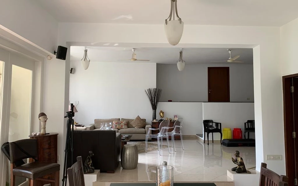 5 - Manavi Apartment, Walkeshwar
