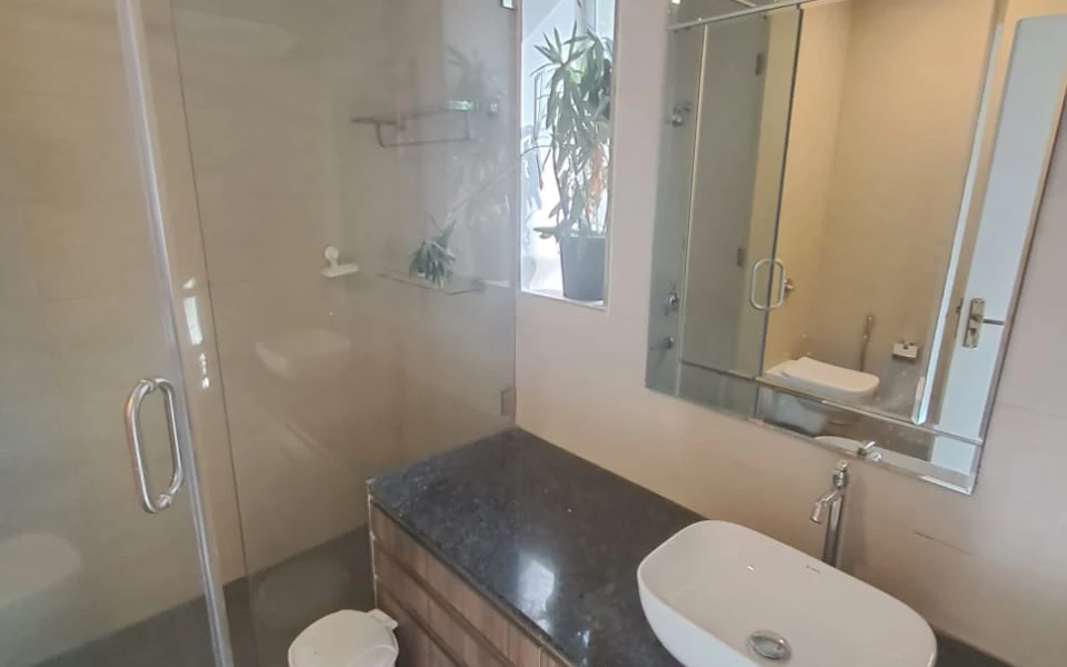 2 - Khatau Bungalow, Walkeshwar