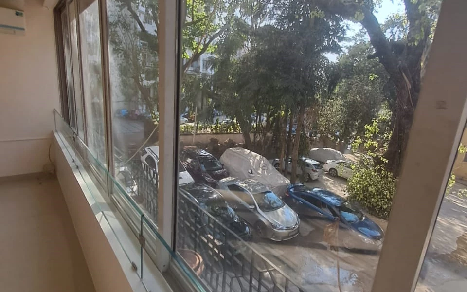 4 - Khatau Bungalow, Walkeshwar