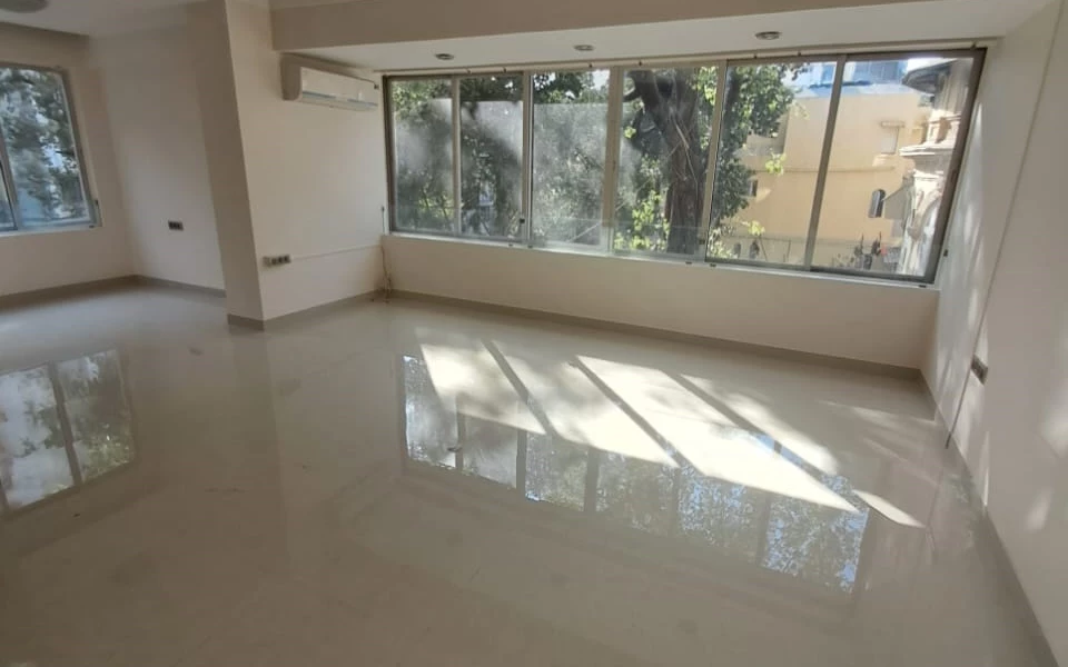 6 - Khatau Bungalow, Walkeshwar