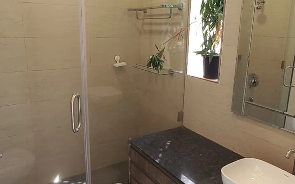 10 - Khatau Bungalow, Walkeshwar